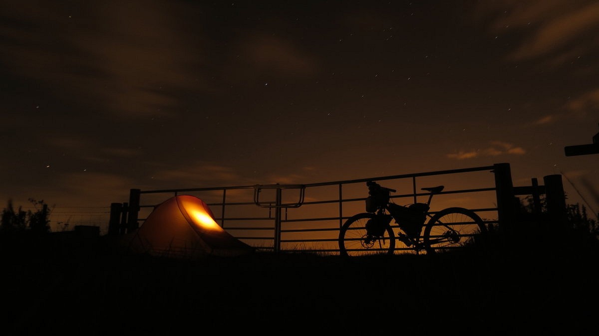 Just you, a bike and a tent...  © Markus Stitz