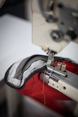 Sewing Machine  © Rob Greenwood - UKC