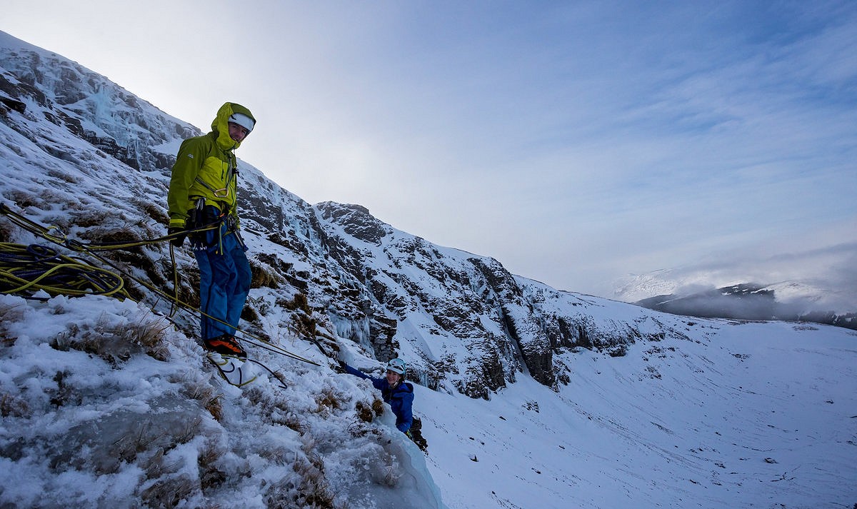 Dave belays Natalie up their first ascent at Beinn Udlaidh, Transition VI 7.   © Hot Aches Productions