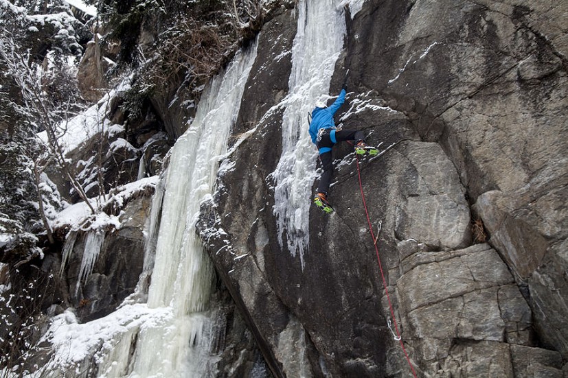 UKC's Martin McKenna climbing a small mixed route with the Reactors  © UKC Gear