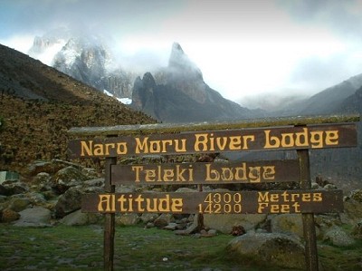 Mount Kenya, before the final push  © Hodge75