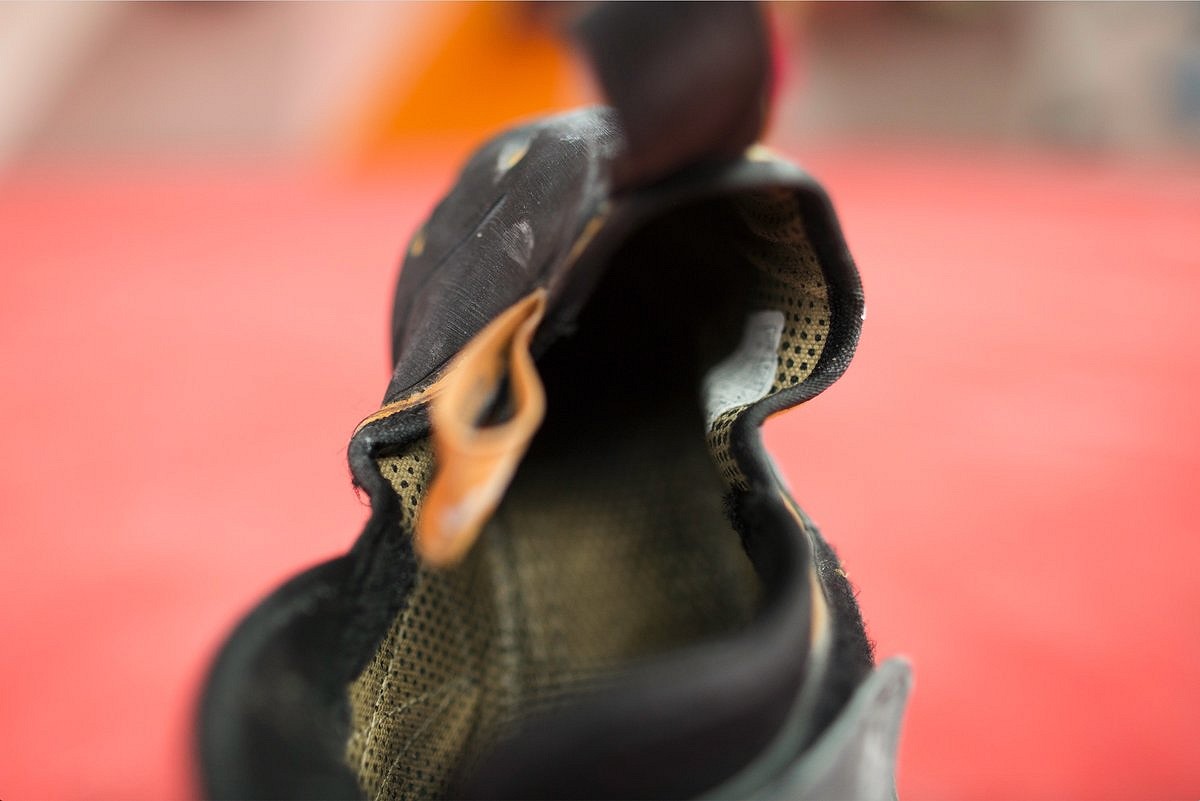 The area where your ankle sits is much tighter, making the heel cup more secure  © Nick Brown