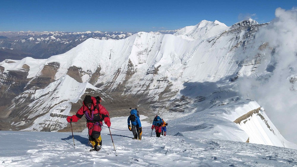Autumn Nepal Climbing Expeditions  © Jagged Globe