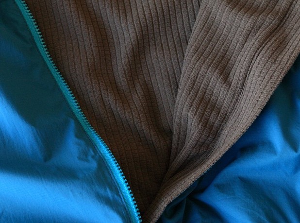 Fleece liner is warmer than most, but still pretty light  © UKC Gear
