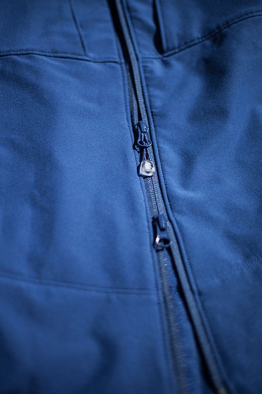 Double Zips on the Montane Stretch Dyno Hoody