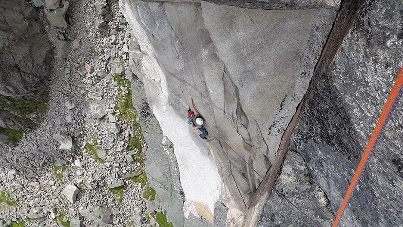 Ferdia seconding the new third pitch of Cougar  © James McHaffie