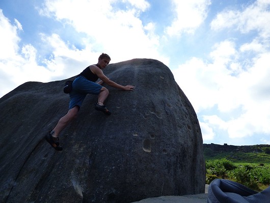 Pock-Man (f6a), Burbage South Valley Boulders. Photo By Noa M.  © Noa M.