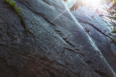 Angus leading the first pitch of Exasperator just as the sun was coming over the top of the Chief, a magical moment.   © MutleyDoy