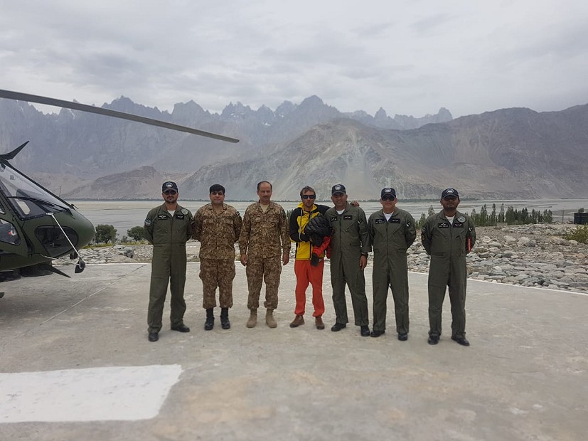 Mathieu Maynadier with members of the 5th Army Squadron.  © Shamyl Sharafat Ali