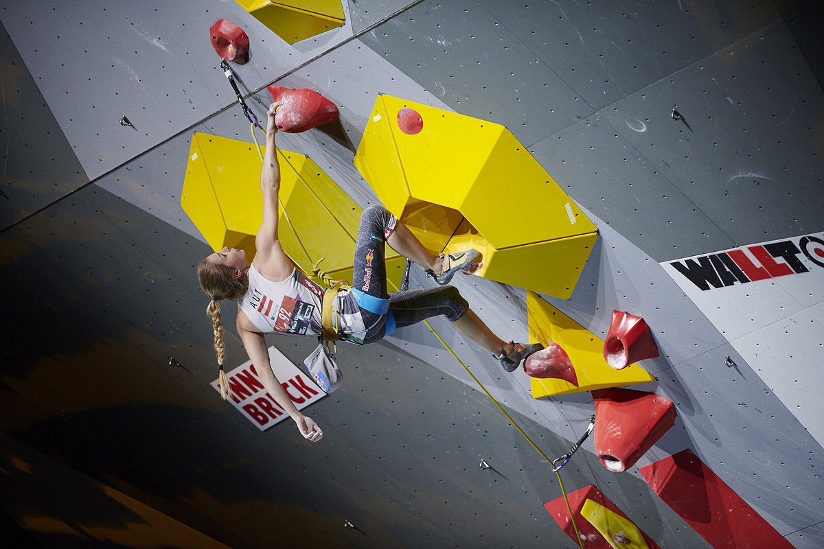 Jessica Pilz (AUT) climbing in front of a home crowd at the Innsbruck World Championships, 2018.  © Sytse van Slooten/IFSC