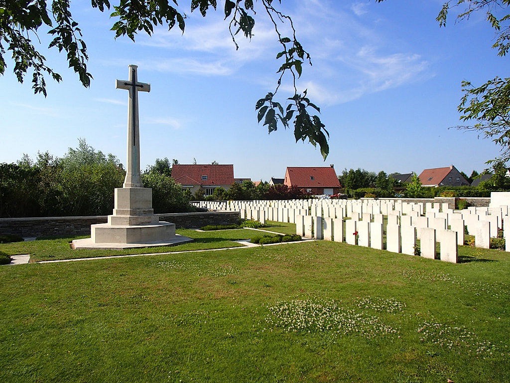 Brown's Road Military Cemetery in Festubert, France, where Herford is buried.  © ww1cemeteries.com