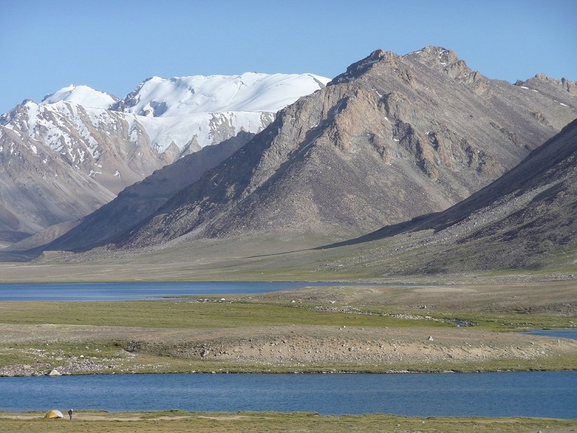 Uchkul, Central Pamirs  © Jan Bakker