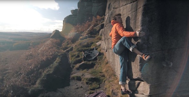 The stretch panels provide the enough flexibility for dynamic use whilst climbing  © UKC Gear