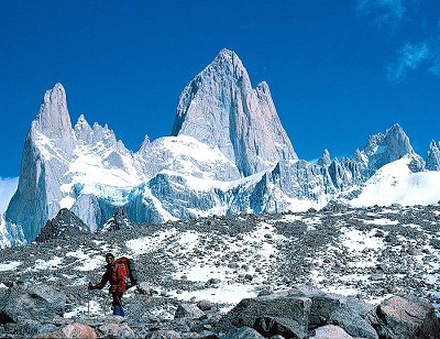 Alpinist Miguel de Merlo in front of El Chaltén (Fitz Roy) in Patagonia  © Miguel de Merlo