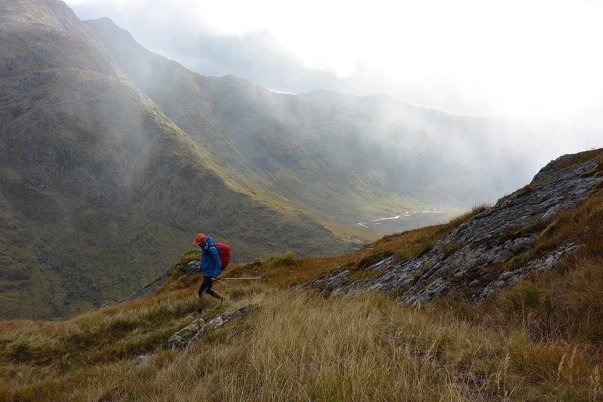Fastpacking gets you to places other runners may not reach. En route to Sourlies bothy, Knoydart  © Lily Dyu