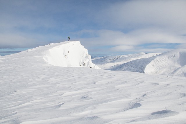 March morning on the summit of Sgor Gaoith  © Dan Bailey - UKHillwalking.com