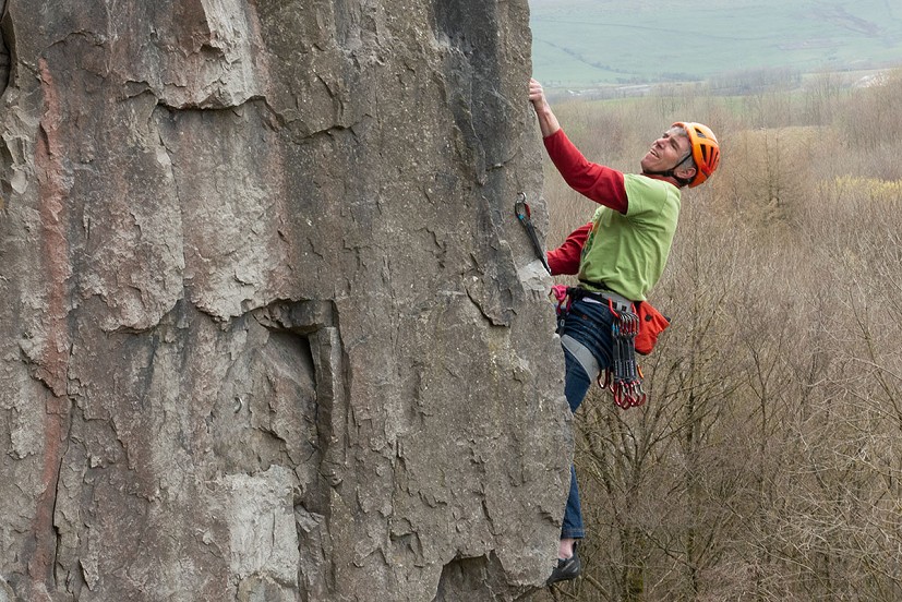 Arc'teryx SL-340 Harness in use at Smalldale Quarry  © UKC Gear