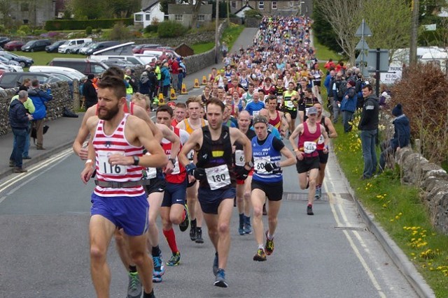 Runners at the start of the Three Peaks race  © Peter Ellwood