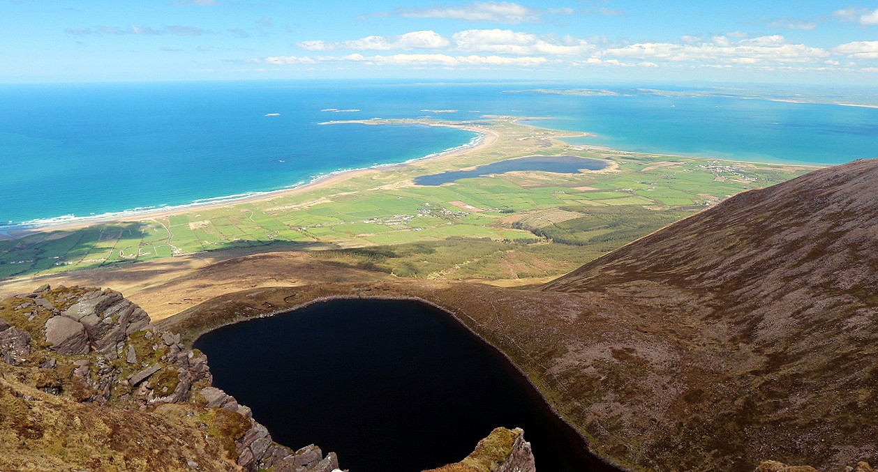 Looking down on the sand dunes of Tralee Bay  © Stephen McAuliffe
