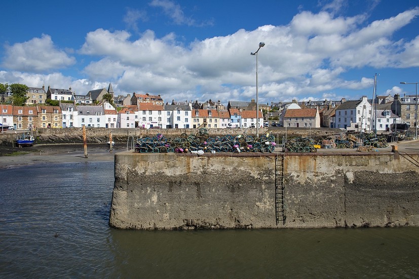 The Fife Coastal Path takes in the lovely East Neuk   © Visitscotland