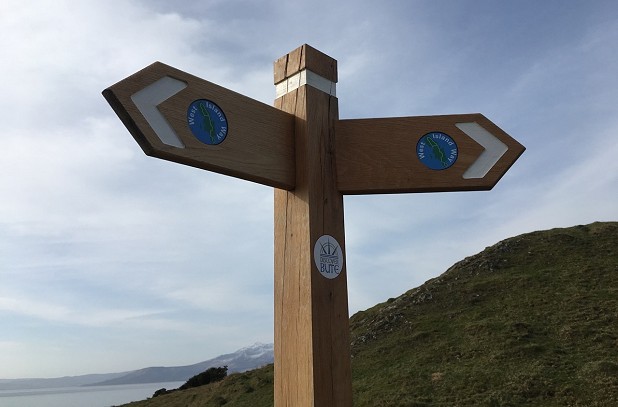 Exploring beautiful Bute, the West Island Way is well waymarked...  © www.fionaoutdoors.co.uk