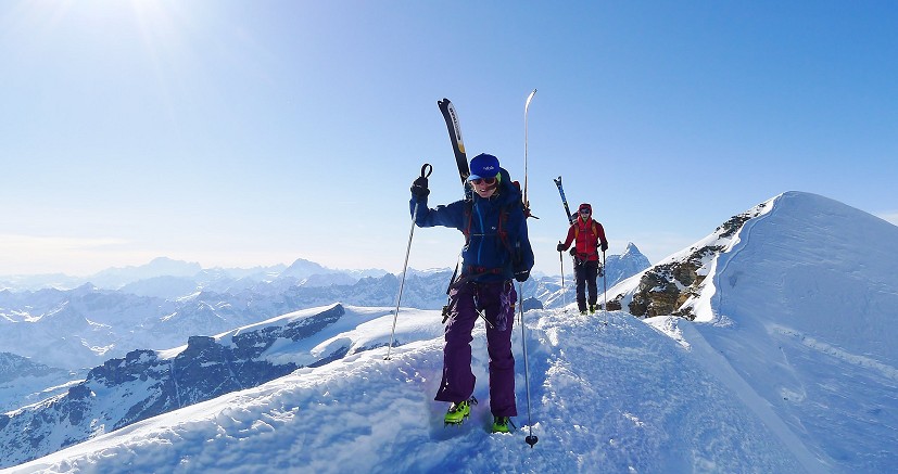 Gabby Muskett & Ally Swinton on the summit ridge of Castor in the Monte Rosa massif.  © Calum Muskett