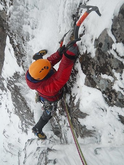 Surviving Winter Climbing  © rogerwebb