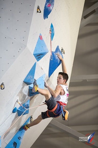 Toby Roberts on his way to a silver medal.  © Russian Climbing Federation