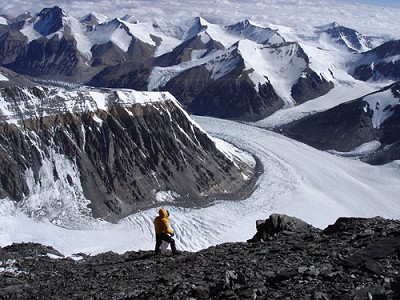 View from Camp 2 down to the East Rongbok glacier  © Roland Hunter