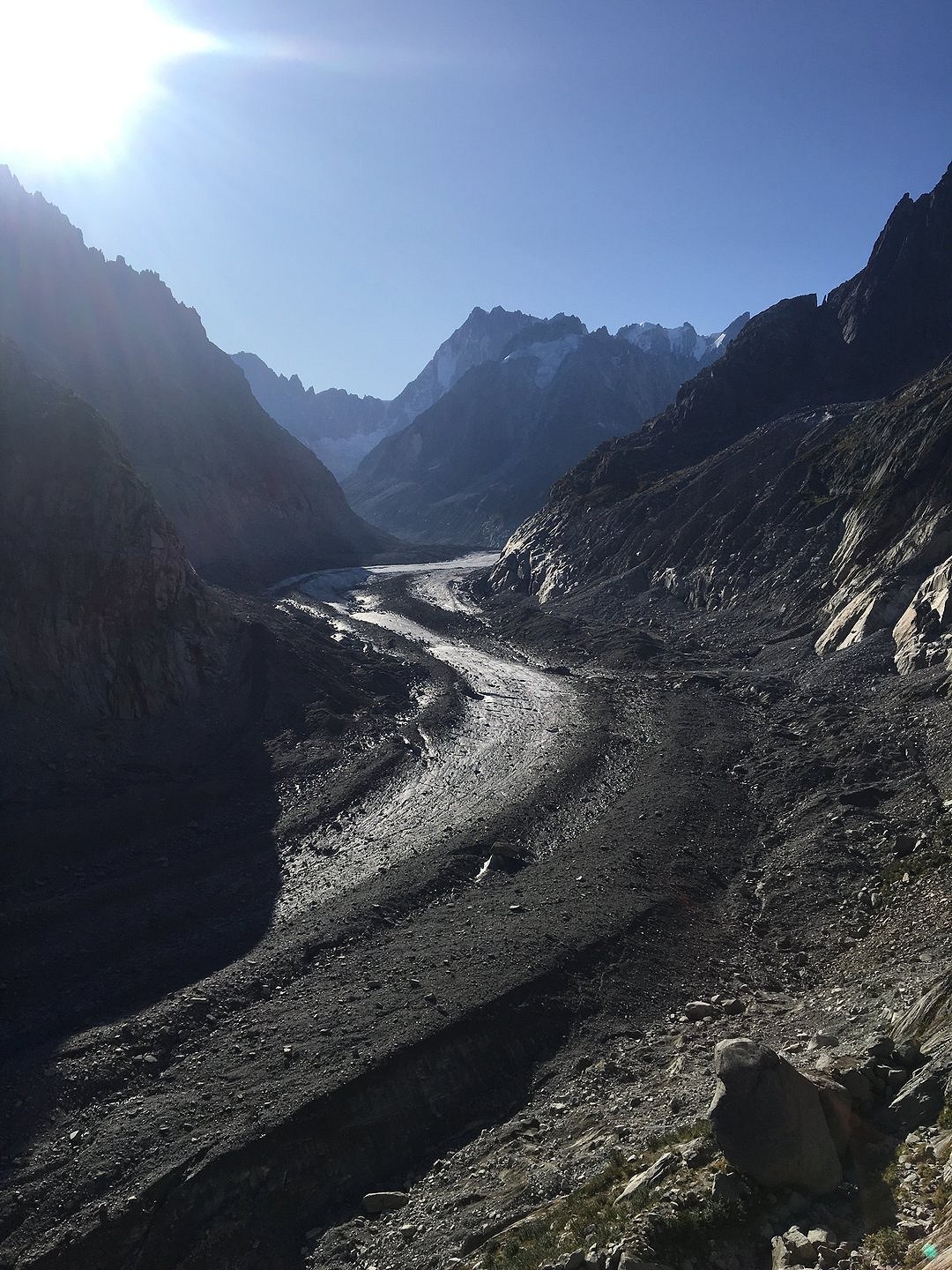 The shrinking Mer de Glace, as it looks today.  © Athlyn Cathcart-Keays