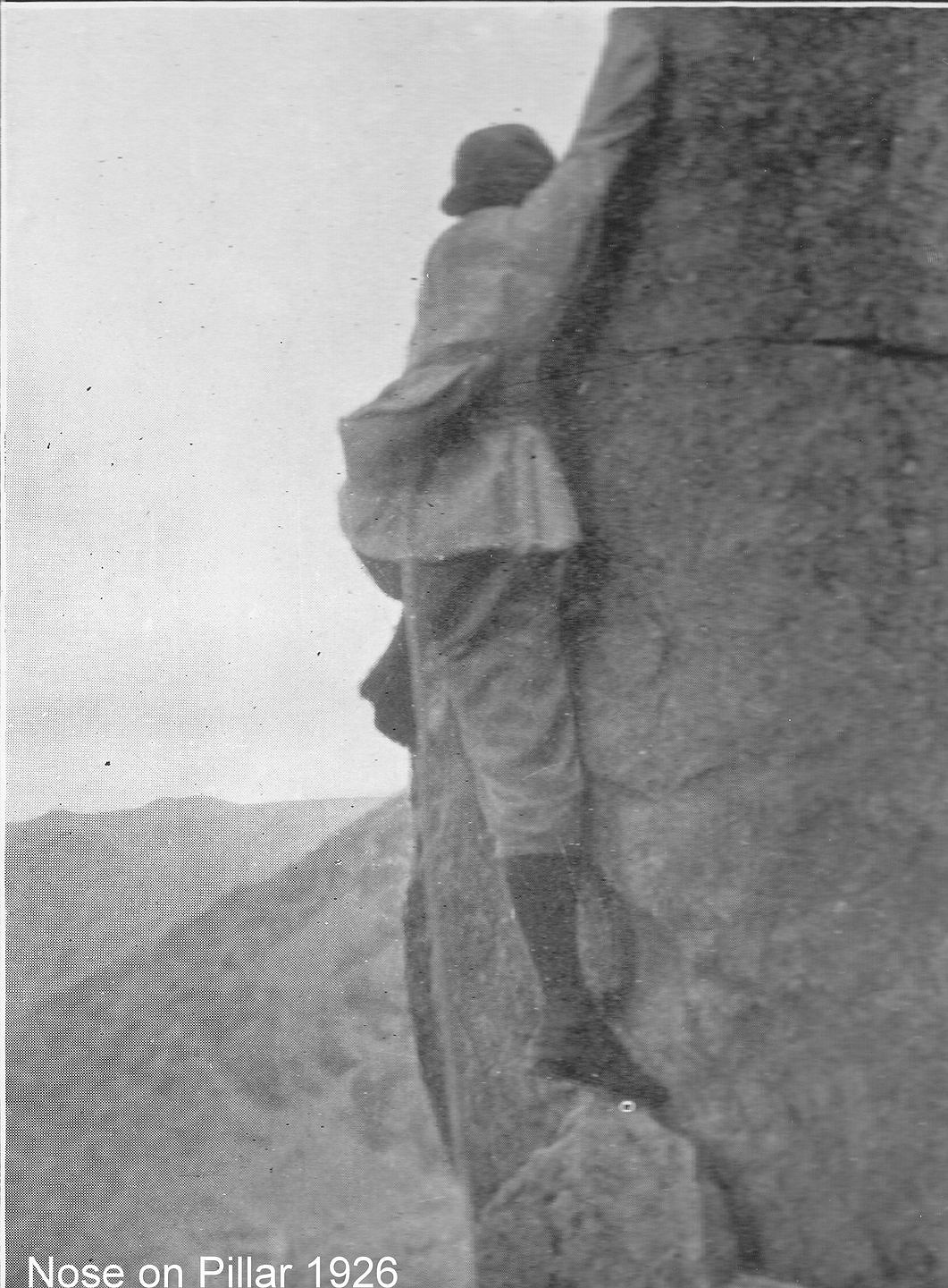 A climber on the Nose on Pillar in 1926  © Pinnacle Club Collection