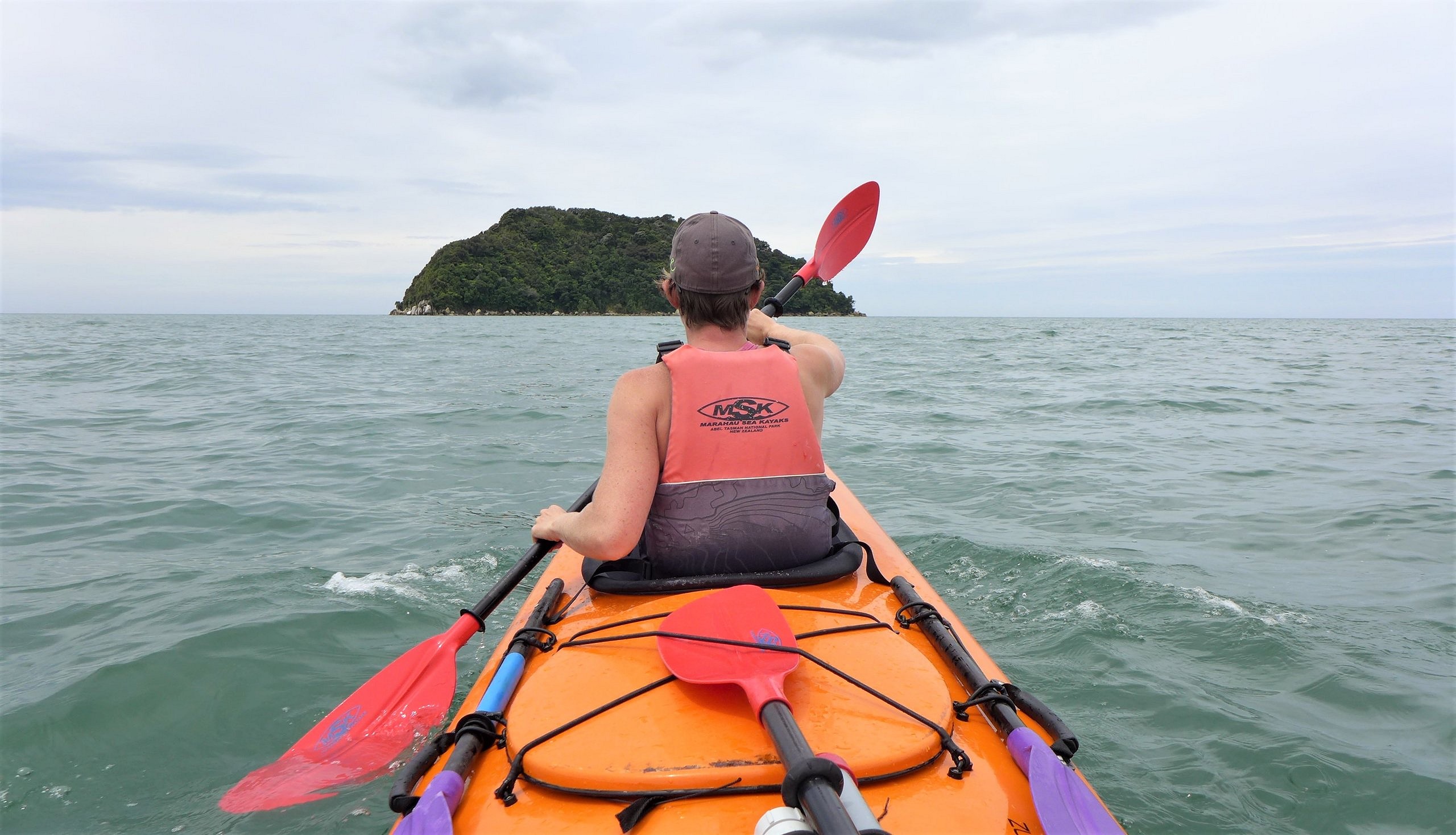 Kayaking New Zealand  © Calum Muskett