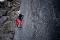 Rachel eyeing up the top of Coral Sea Super Direct (f7C)