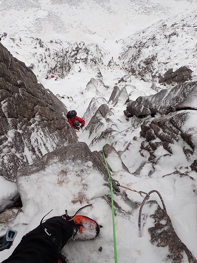 I've generally had warm feet even while on belay  © Tom Ripley