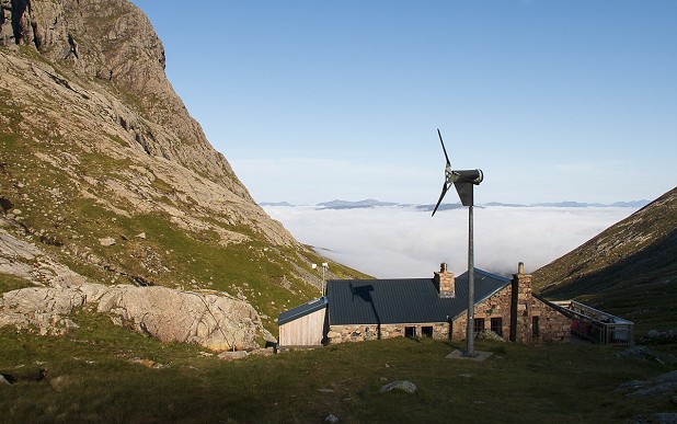 Huts and bothies - is it worth the risk?  © Dan Bailey