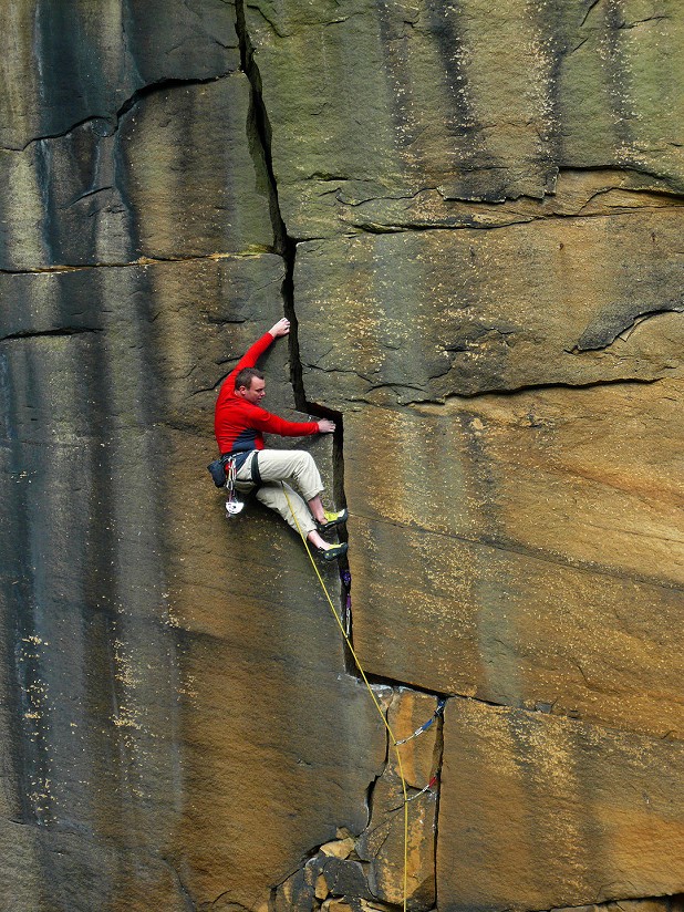 One of the ones that got away. Forked Lightning Crack, climber John Dunne  © Ian Parnell