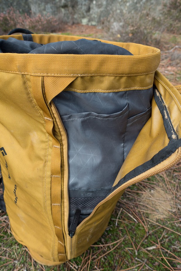 The Front Pocket  © UKC Gear