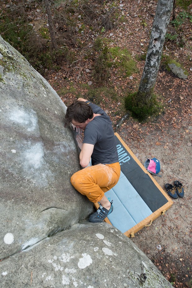 All you need: a bouldering mat, chalk bag, approach shoes and an almighty mantleshelf to test yourself on  © UKC Gear