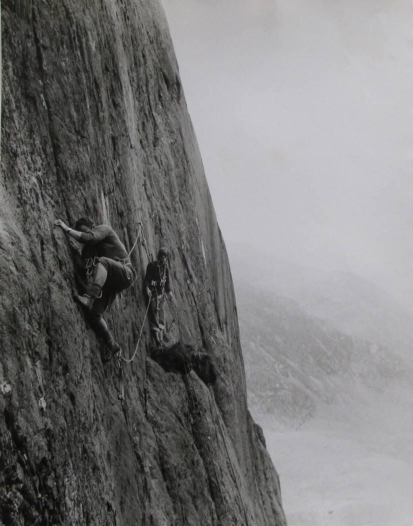 Dave Alcock and Martin Boysen the first ascent of The Garotte, Suicide Wall.  © Ken Wilson Collection