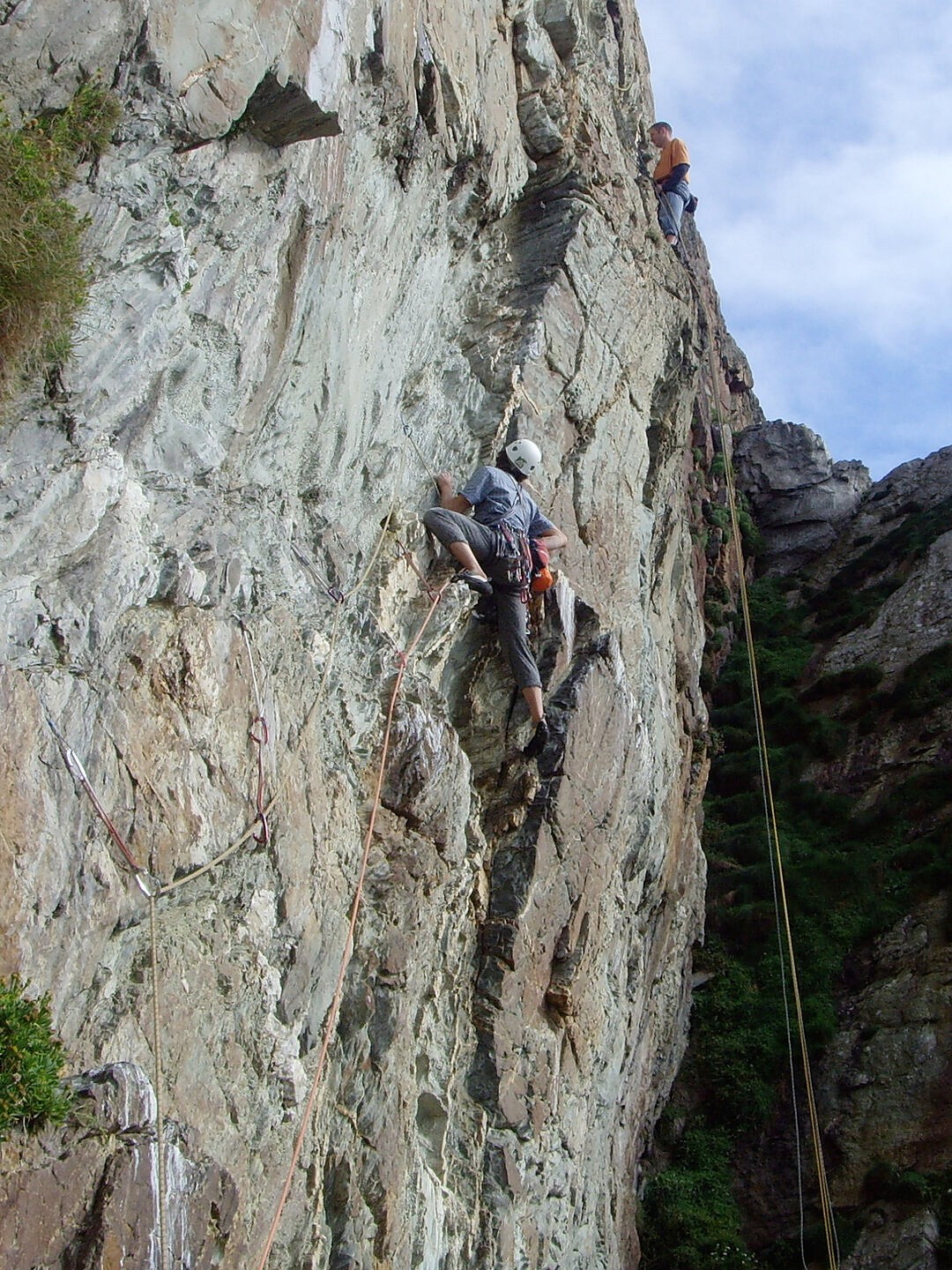 Rob Greenwood leading pitch 1 of Pagan, with Matt Smith belaying Barry Durston on pitch 2  © Sam Underhill