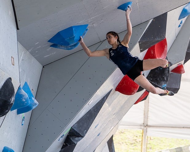 Luce Douady making her senior debut in Vail, Colorado in 2019.  © IFSC