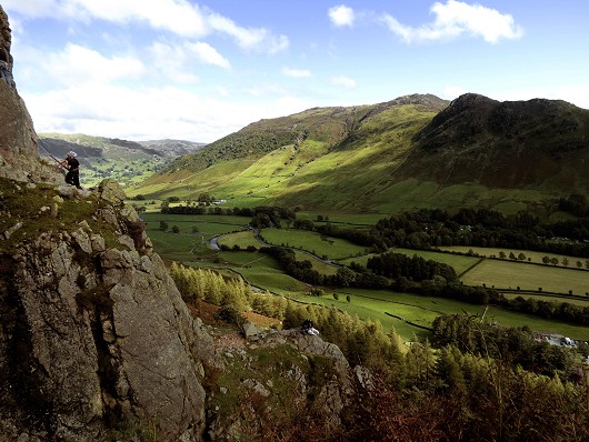 Climbing in The Lakes  © Alex Yeo