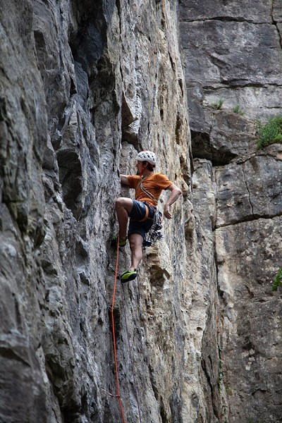 Their flat last means that the knuckles of your toes aren't too far raised, hence can fit into smaller cracks  © UKC Gear