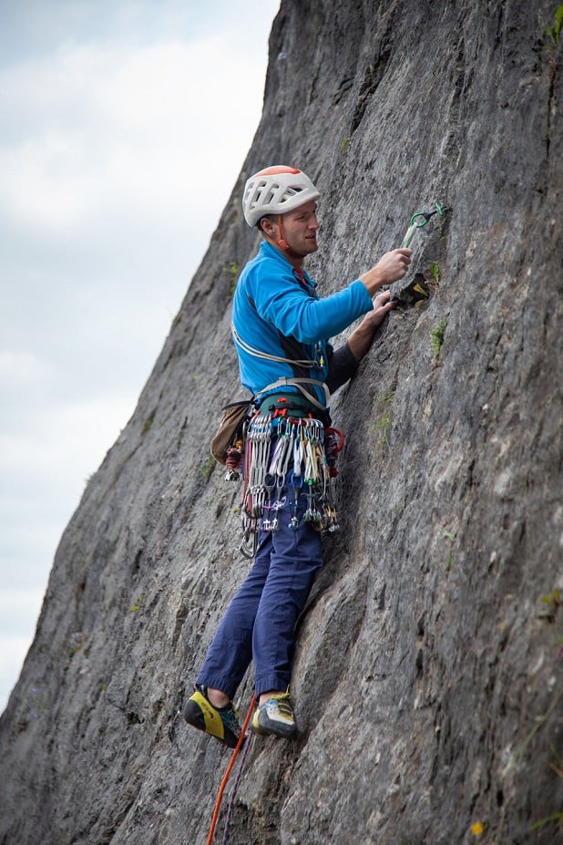 Theo Moore placing a Green Dragonfly  © UKC Gear