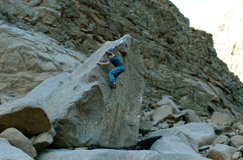 Jerome Mowat on Along the Watchtower (5A)  © Fred Stone Collection