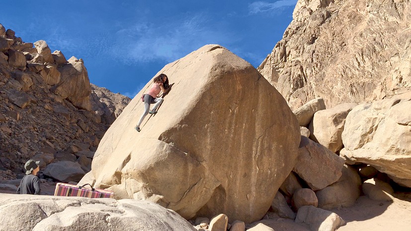 Menna Abdel Rahman on Frostbite Slab Right (5C)  © Fred Stone Collection