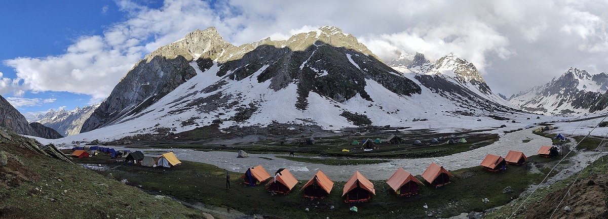 A high camp on the Hampta Pass trek  © Nutan Shinde-Pawar