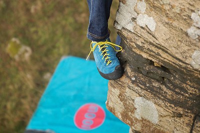 A soft feel gives good friction for smearing, but less in the way of edging performance  © UKC Gear
