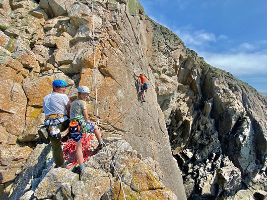 Second Pitch of Horseman's Route.  © Adam Hill