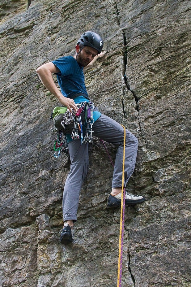 A popper at the ankle allows you to get a nice close fit  © Dan Bailey